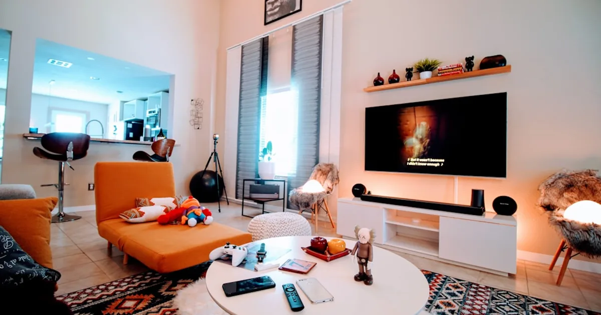 Read more about the article What Smart Speakers Can Actually Do Beyond Playing Music